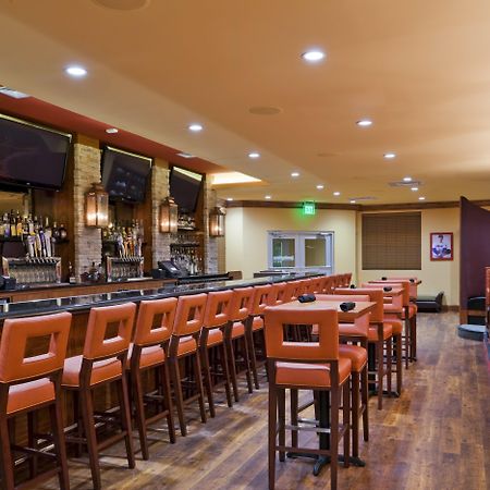 Holiday Inn San Antonio Northwest- Seaworld Area By Ihg Restaurant photo