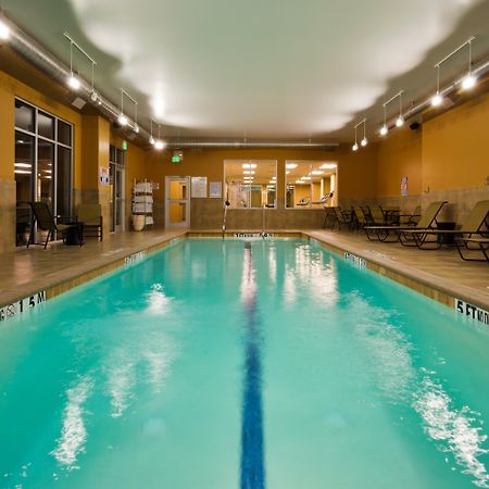 Holiday Inn San Antonio Northwest- Seaworld Area By Ihg Facilities photo