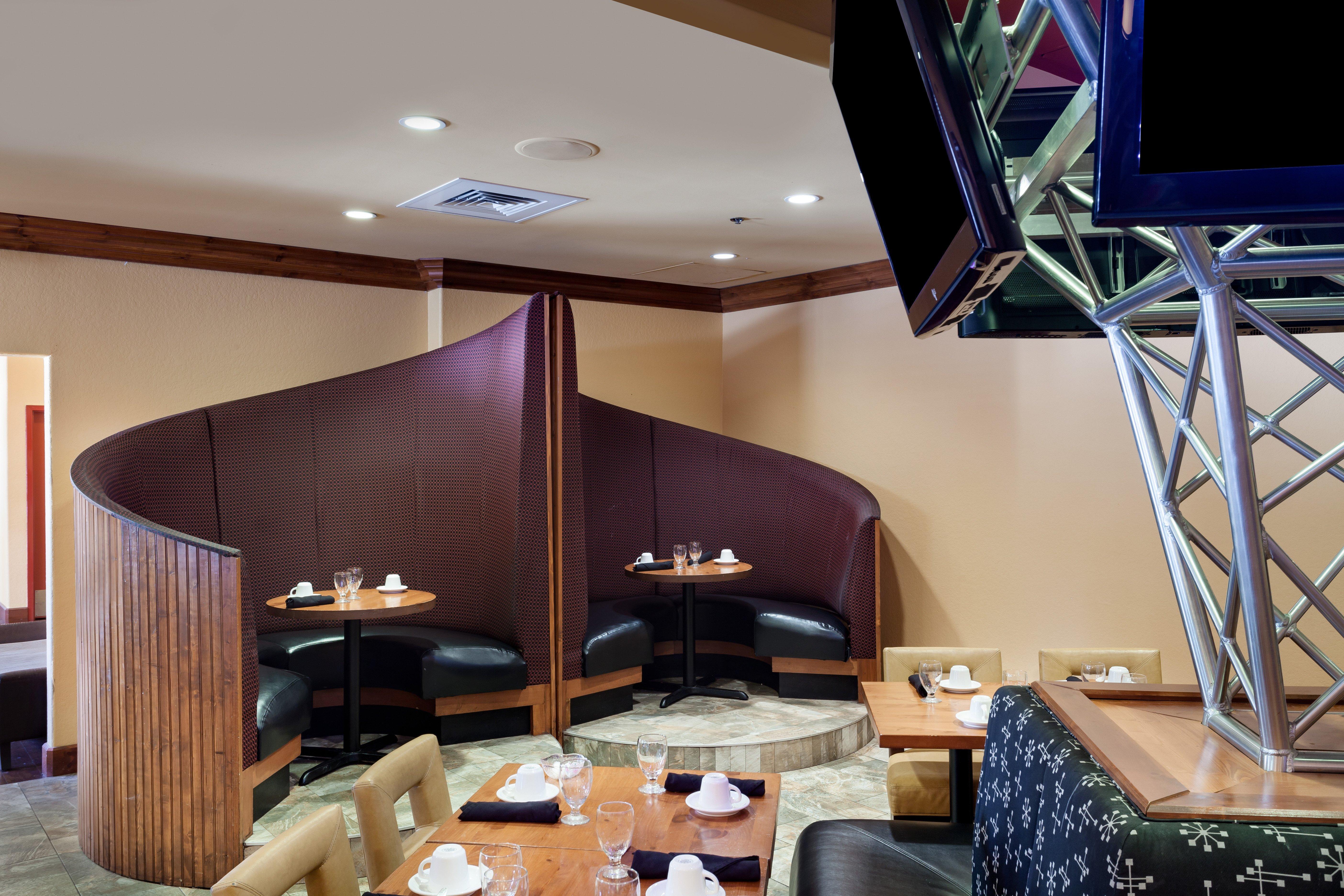 Holiday Inn San Antonio Northwest- Seaworld Area By Ihg Exterior photo