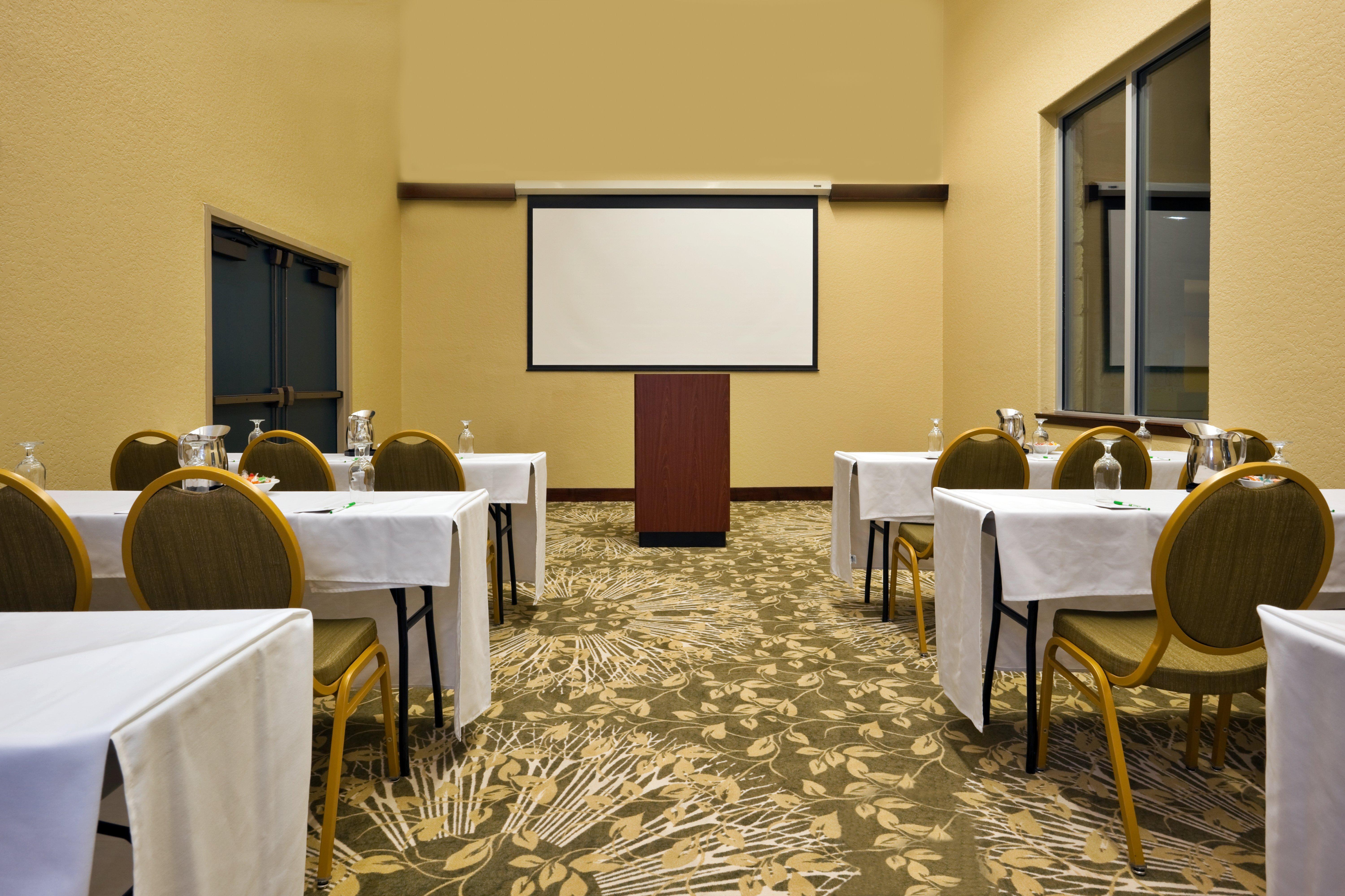 Holiday Inn San Antonio Northwest- Seaworld Area By Ihg Exterior photo