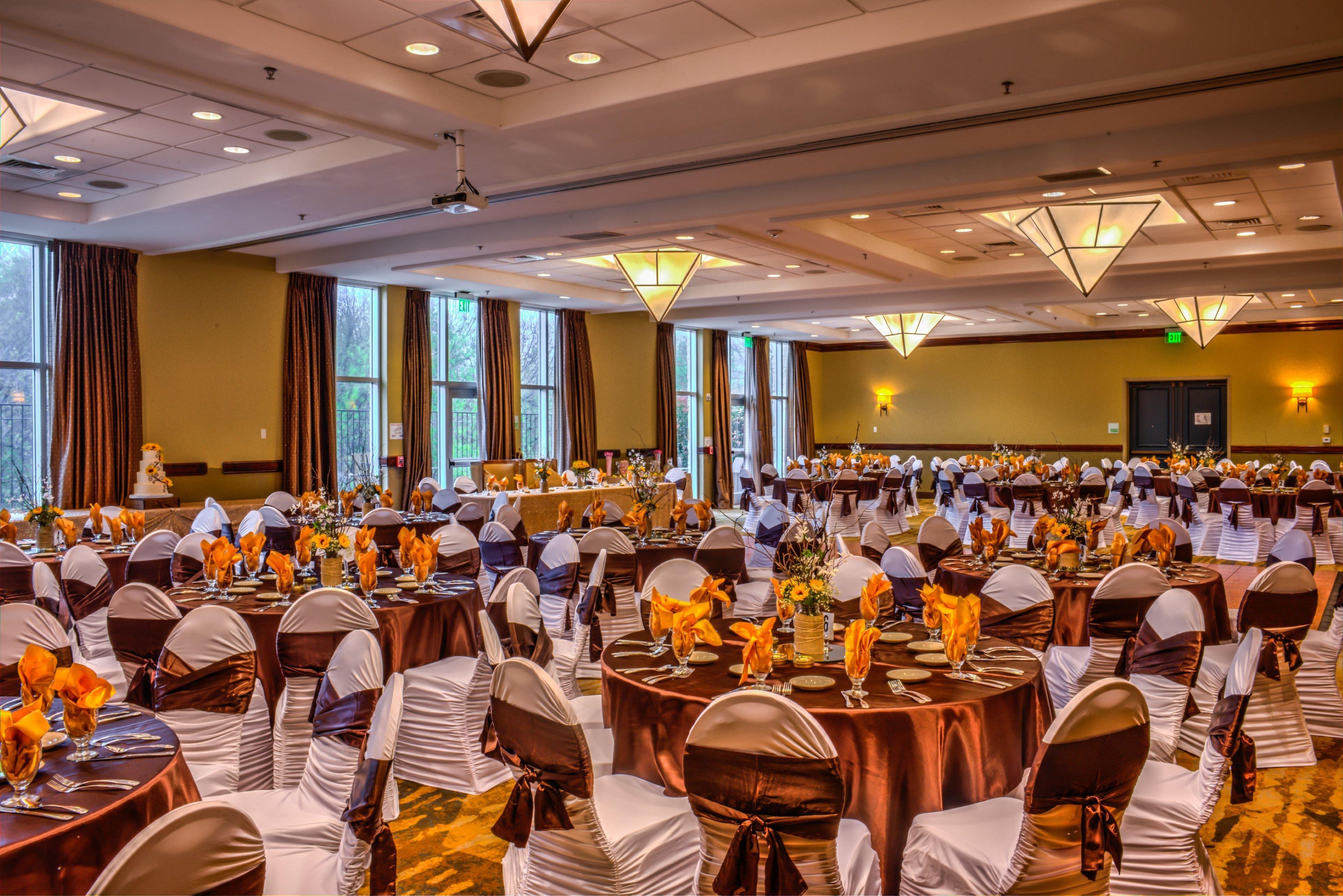 Holiday Inn San Antonio Northwest- Seaworld Area By Ihg Exterior photo
